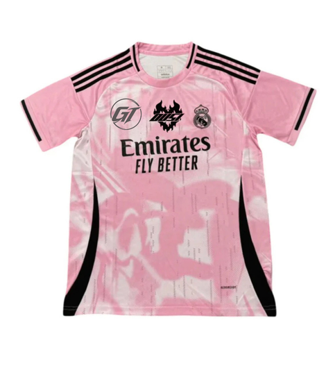 Camiseta Real Madrid x Omar Courtz