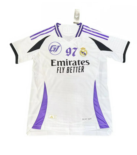 Camiseta Real Madrid x Omar Courtz