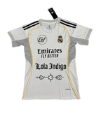 Camiseta Lola Índigo x Real Madrid
