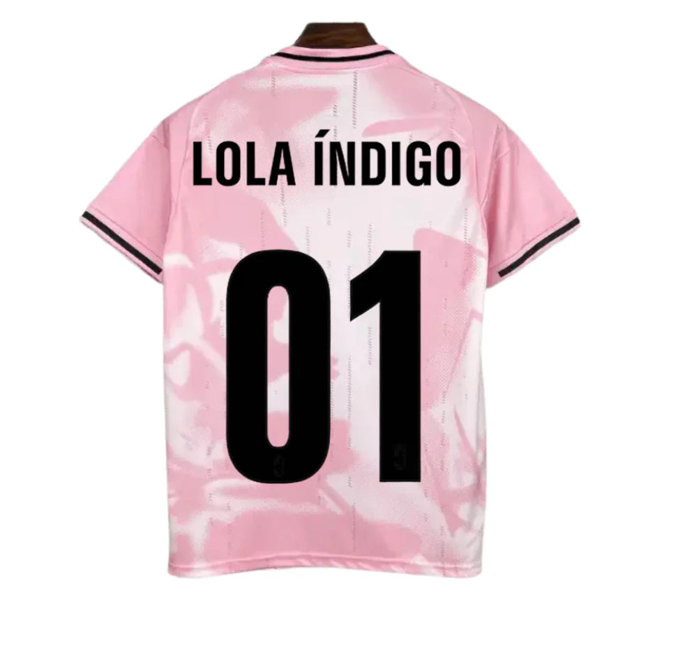 Camiseta Lola Índigo x Real Madrid